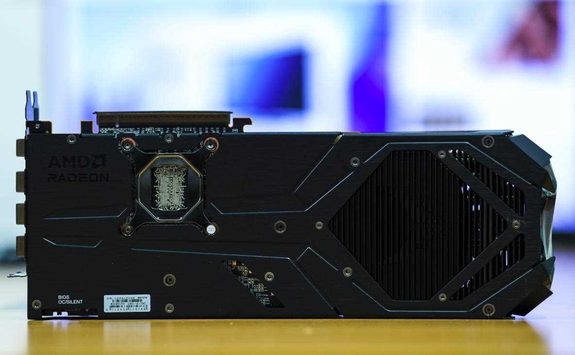 完胜RTX 5070 Ti! 撼讯红魔RX 9070系列显卡评测插图4 完胜RTX 5070 Ti! 撼讯红魔RX 9070系列显卡评测插图4
