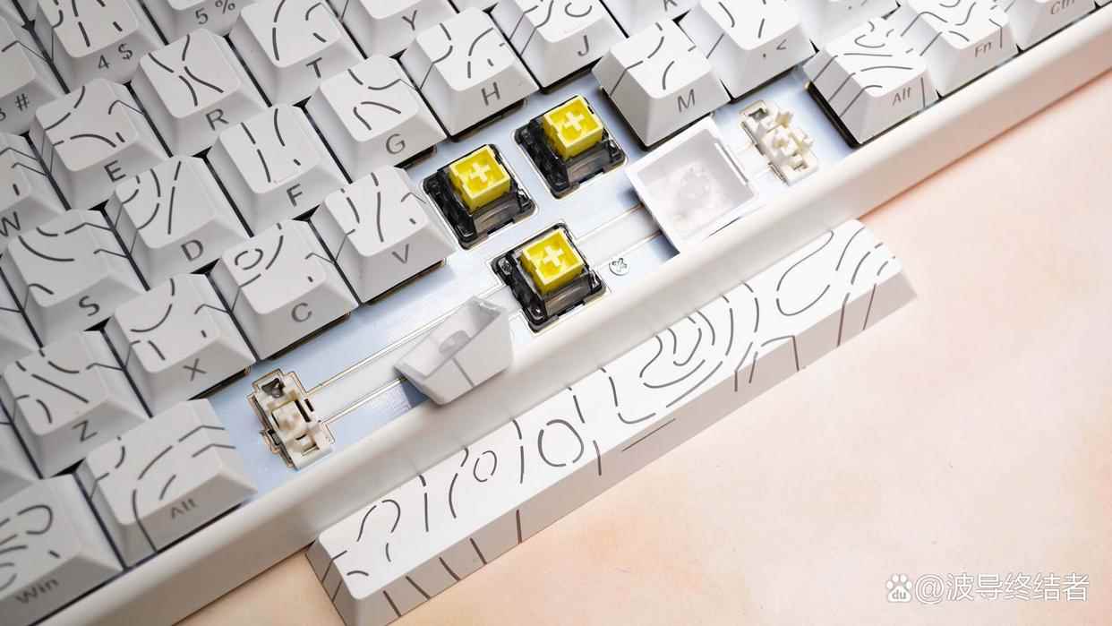 全线支持0.01mm RT! 狼蛛HERO84HE磁轴键盘测评插图9 全线支持0.01mm RT! 狼蛛HERO84HE磁轴键盘测评插图9