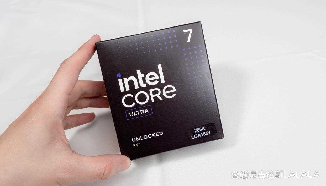 酷睿Ultra7 265K+4070S能否撑到60系显卡发布? 完美避开装机大冤种插图2 酷睿Ultra7 265K+4070S能否撑到60系显卡发布? 完美避开装机大冤种插图2