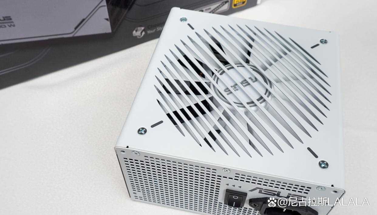 酷睿Ultra7 265K+4070S能否撑到60系显卡发布? 完美避开装机大冤种插图42 酷睿Ultra7 265K+4070S能否撑到60系显卡发布? 完美避开装机大冤种插图42