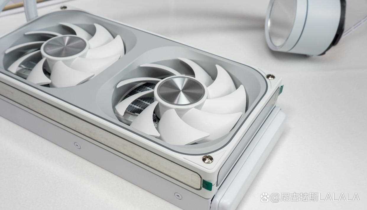 酷睿Ultra7 265K+4070S能否撑到60系显卡发布? 完美避开装机大冤种插图46 酷睿Ultra7 265K+4070S能否撑到60系显卡发布? 完美避开装机大冤种插图46