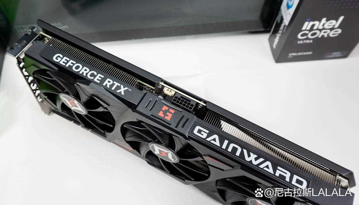 酷睿Ultra7 265K+4070S能否撑到60系显卡发布? 完美避开装机大冤种插图57 酷睿Ultra7 265K+4070S能否撑到60系显卡发布? 完美避开装机大冤种插图57