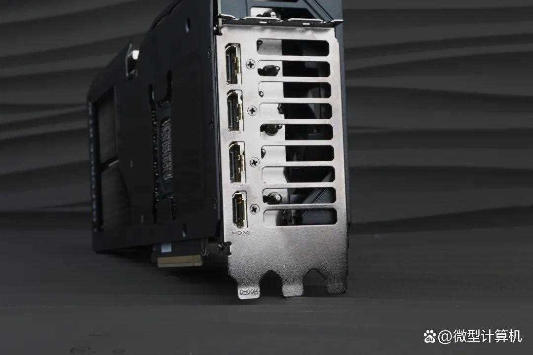 游戏创作俱佳! AORUS GeForce RTX 5070 MASTER超级雕12G显卡测评插图7