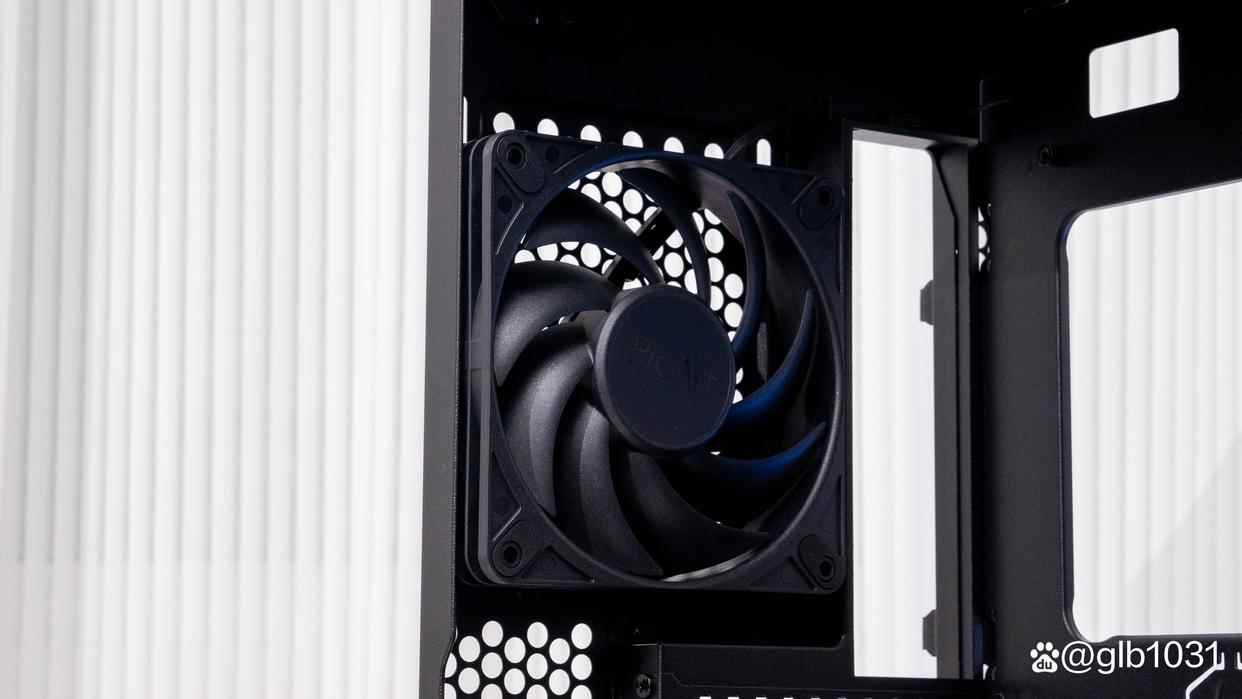 华硕ProArt 全家桶装机推荐: 拥有RTX5080的生产力主机插图72