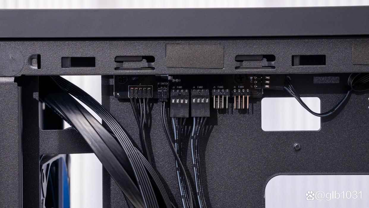 华硕ProArt 全家桶装机推荐: 拥有RTX5080的生产力主机插图75