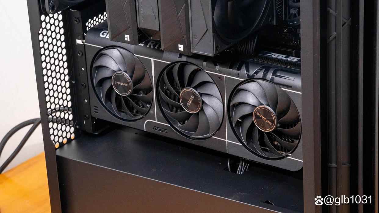 华硕ProArt 全家桶装机推荐: 拥有RTX5080的生产力主机插图8