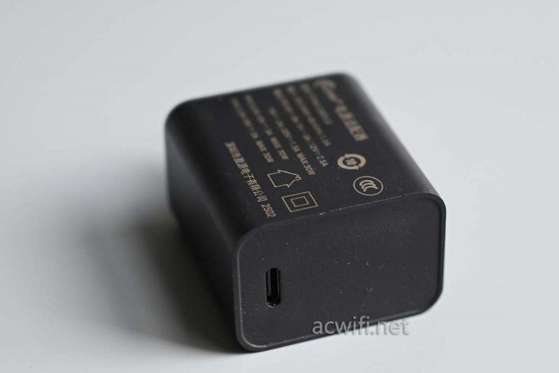 支持触屏的软路由? GL.iNe BE3600路由器拆机评测插图4