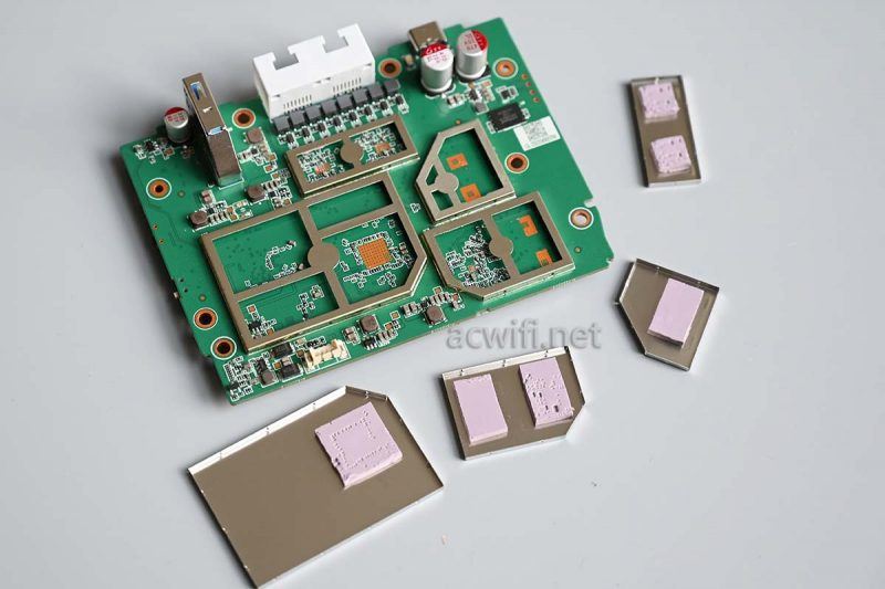 支持触屏的软路由? GL.iNe BE3600路由器拆机评测插图54