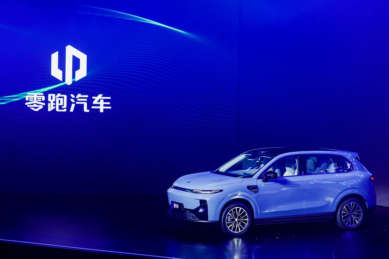 首搭LEAP3.5技术，零跑B10为年轻而来，预售价10.98-13.98万元插图8