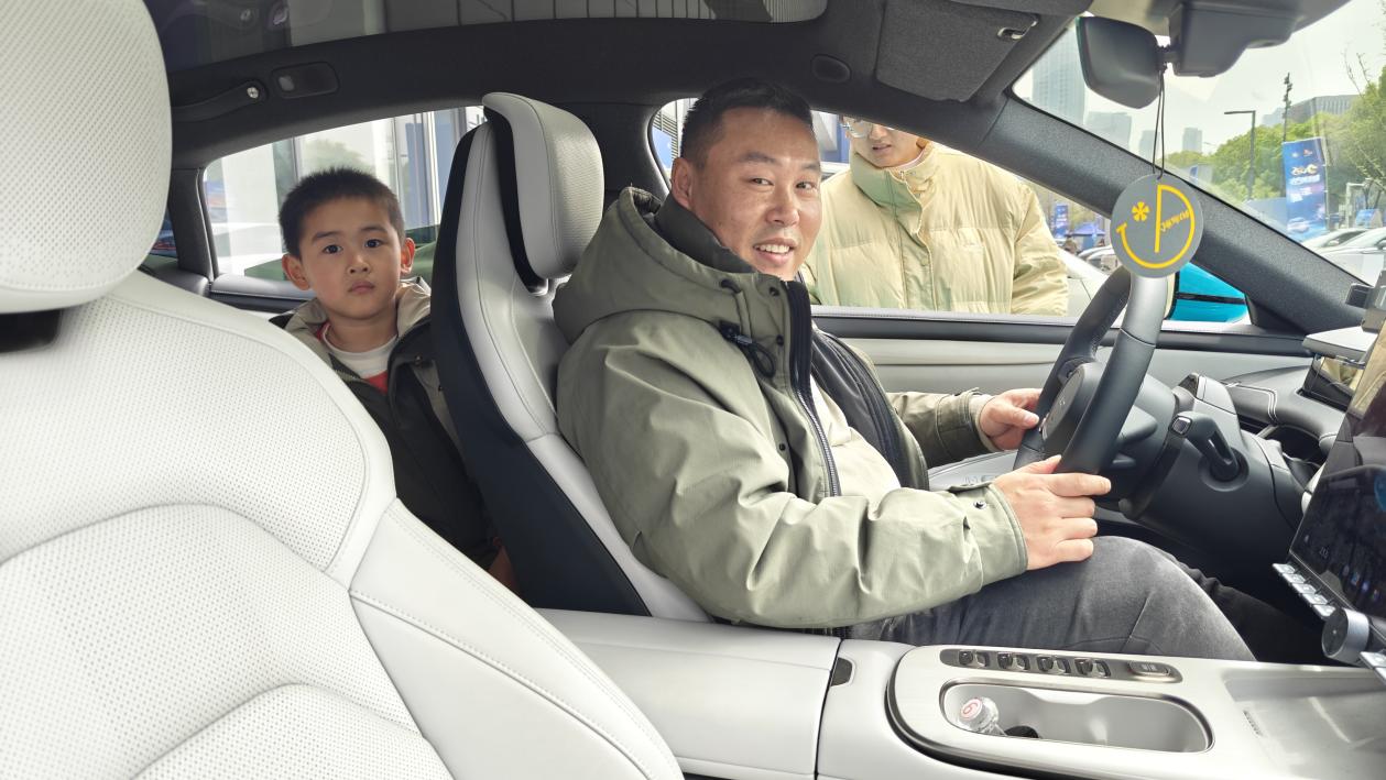 春季欢乐购、补贴再加码，“2025新能源车展”完美收官插图14