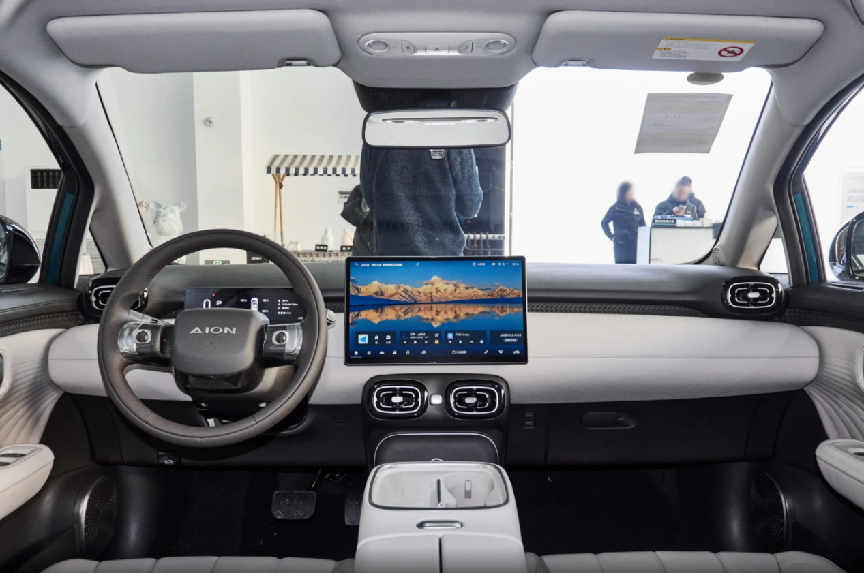 空间大真就万能？解读AION UT，起步价6.98万，但好像还是差点意思插图4