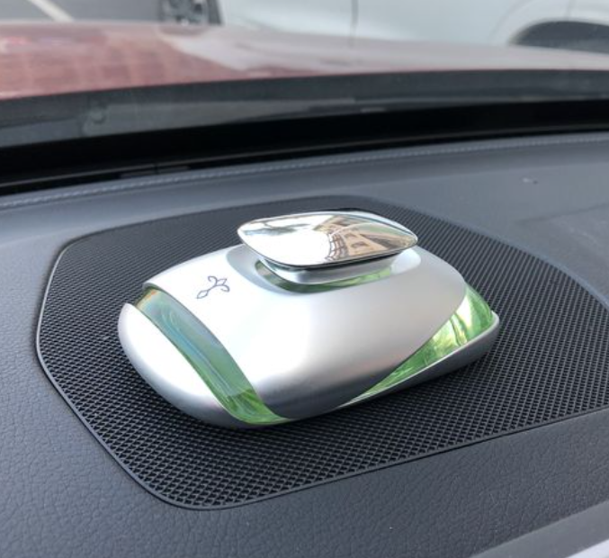 警惕！你的车上是否有这些危险物品？赶紧检查一下吧！插图1