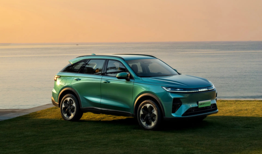 新哈弗枭龙MAX实车到店，纯视觉高阶智驾、Hi4动力，不到14万算贵？插图4