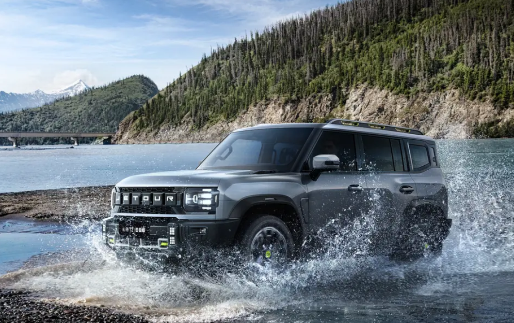 捷途山海T2四驱荒野版上市 限时一口价21.49万元插图