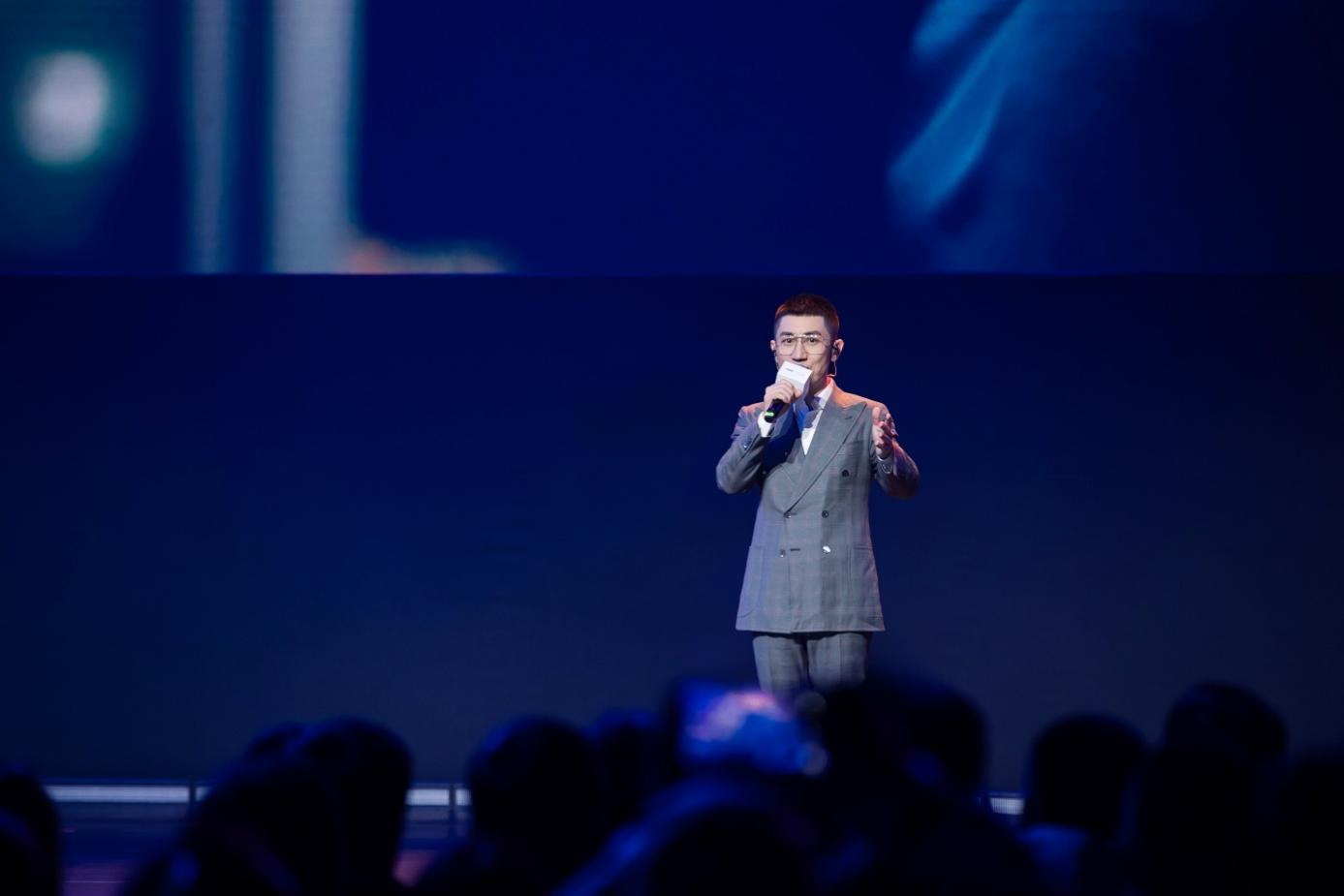 吉利中国星双旗舰加新上市，全系标配L2级智能驾驶辅助系统插图8