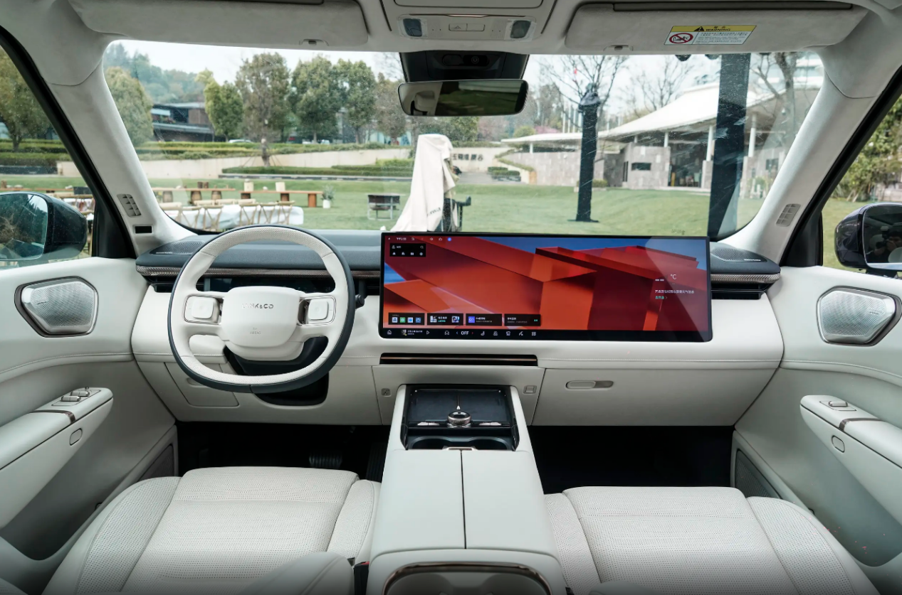 对标理想L9?搭载双/三电机+空悬,大六座布局,领克900将来袭插图6 对标理想L9?搭载双/三电机+空悬,大六座布局,领克900将来袭插图6