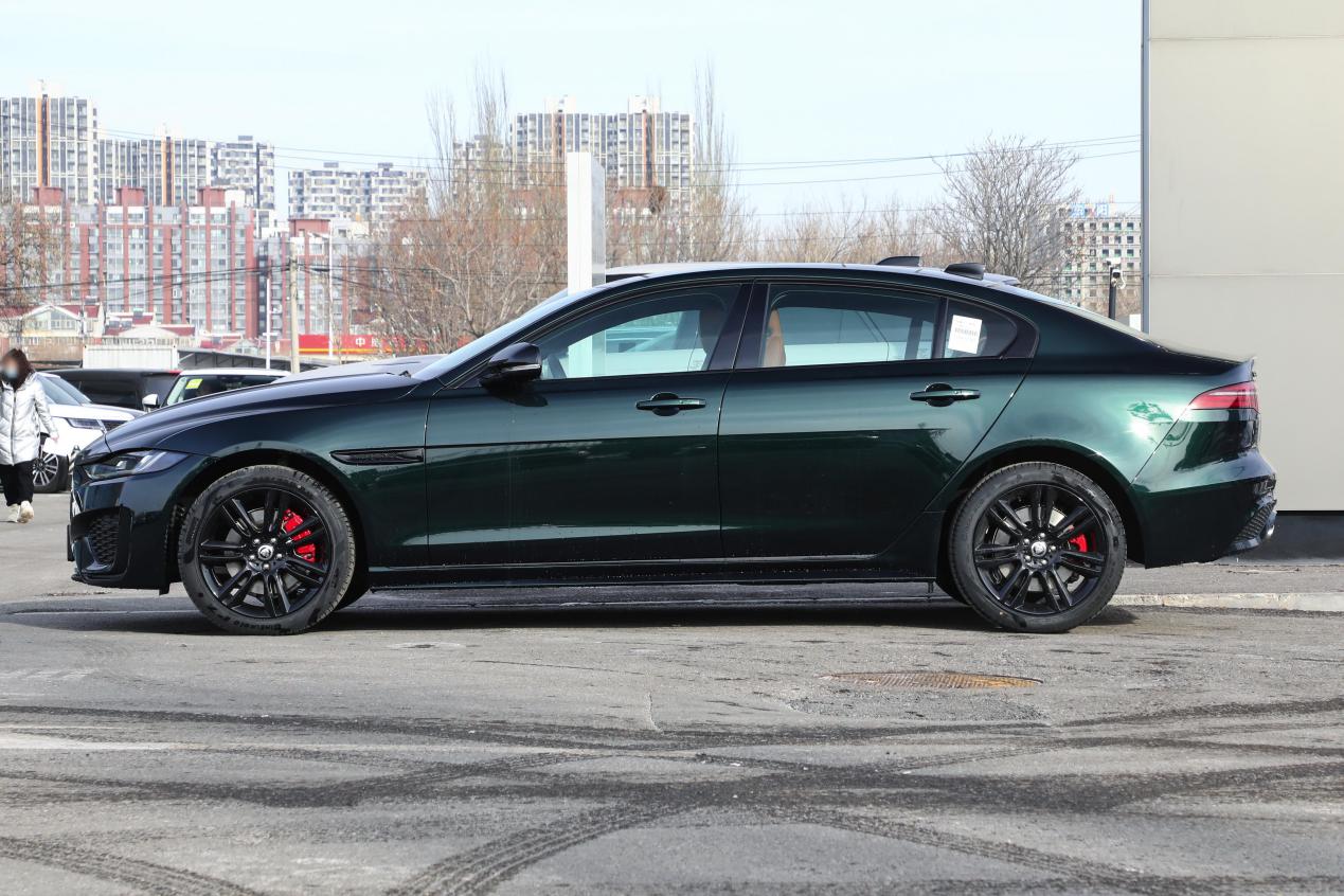 后驱+全铝车身，250马力2.0T+8AT，顶配不到20万就能拿下？插图1