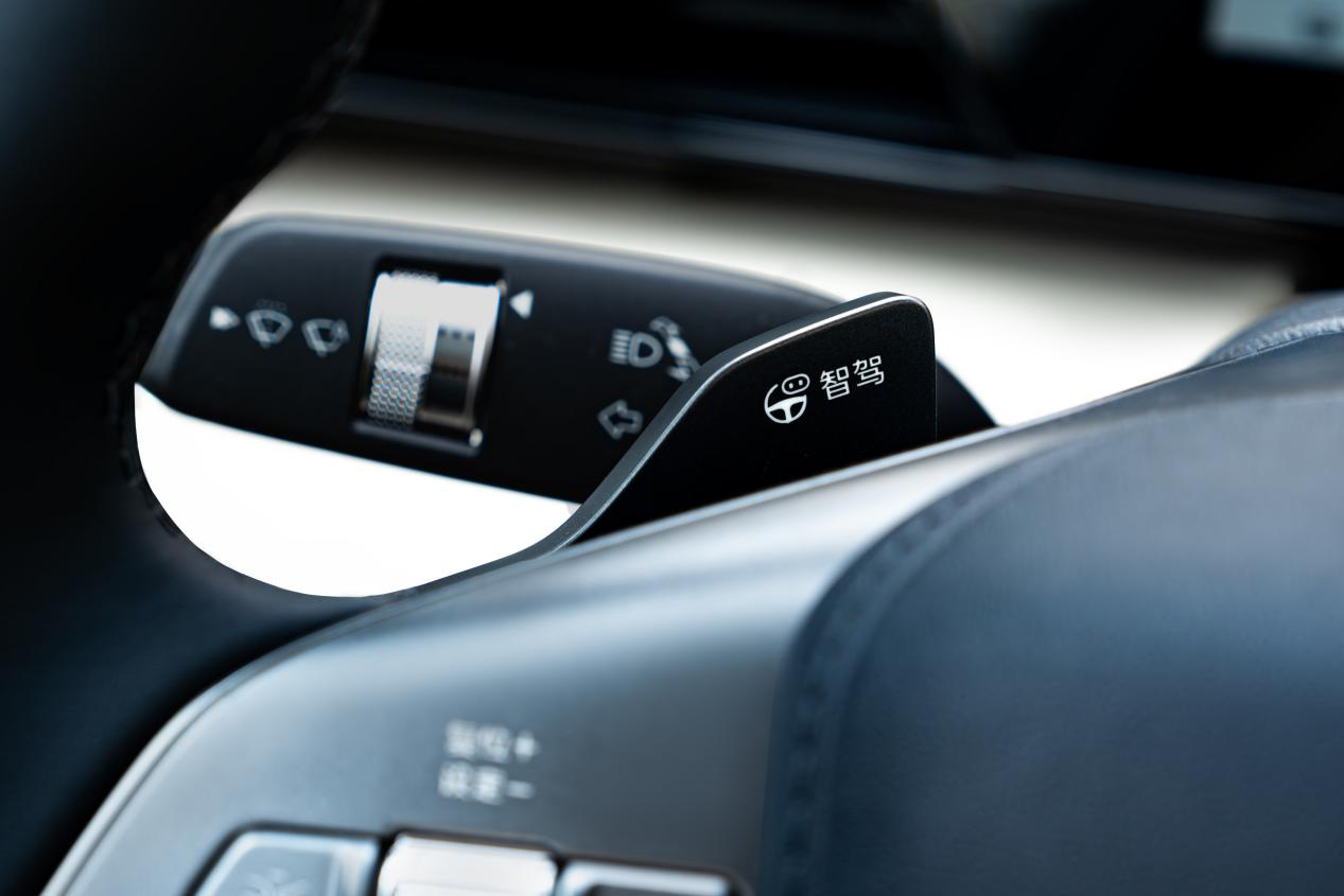 友商连夜改方案！传秦L EV全系四驱+天神之眼，定价或14.98万起？