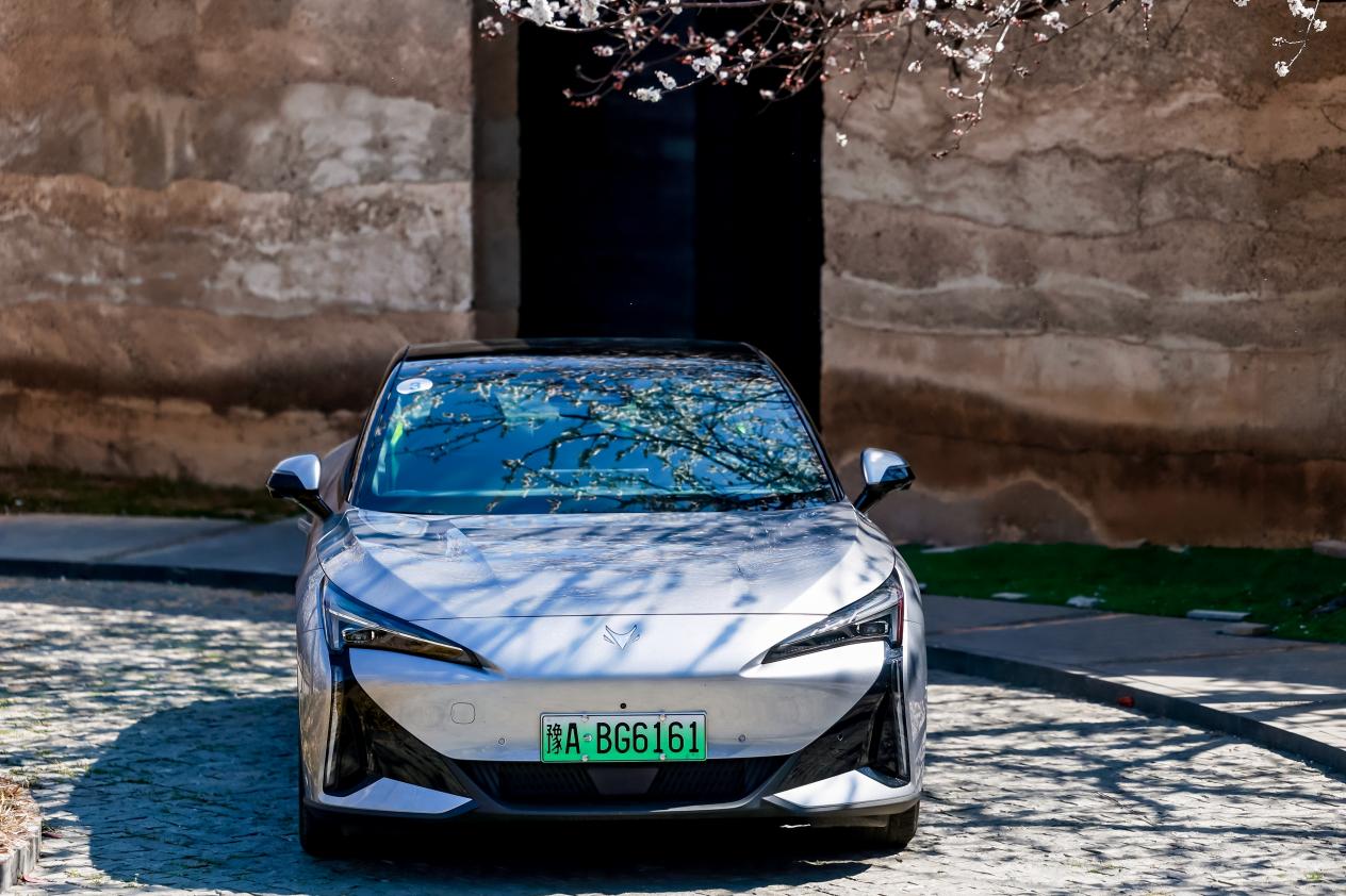 我和春天有个约会-极狐全系车型试驾插图3 我和春天有个约会-极狐全系车型试驾插图3