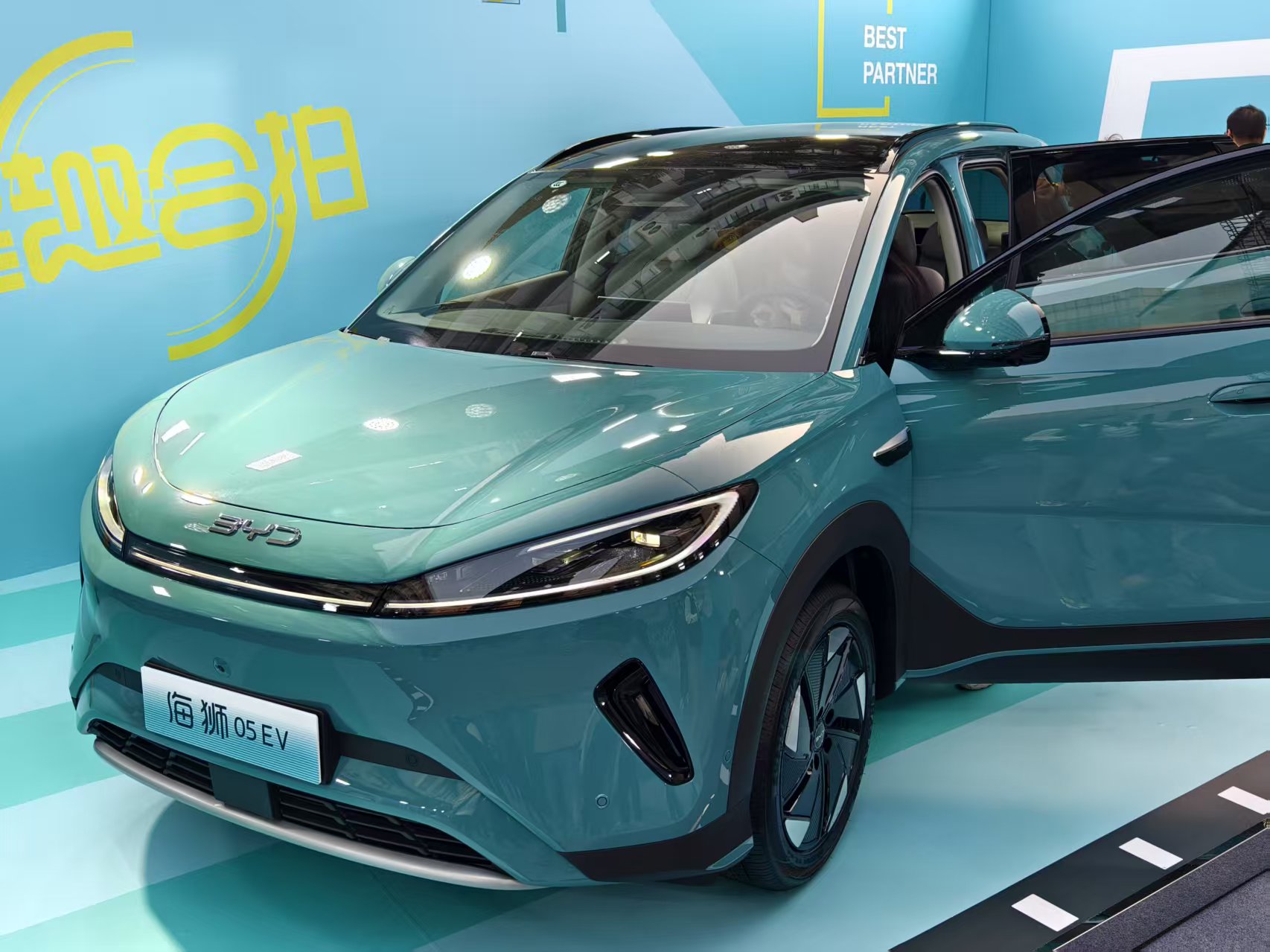 11万级纯电SUV卷王登场!比亚迪海狮05EV入门即高配,凭实力出圈插图4 11万级纯电SUV卷王登场!比亚迪海狮05EV入门即高配,凭实力出圈插图4