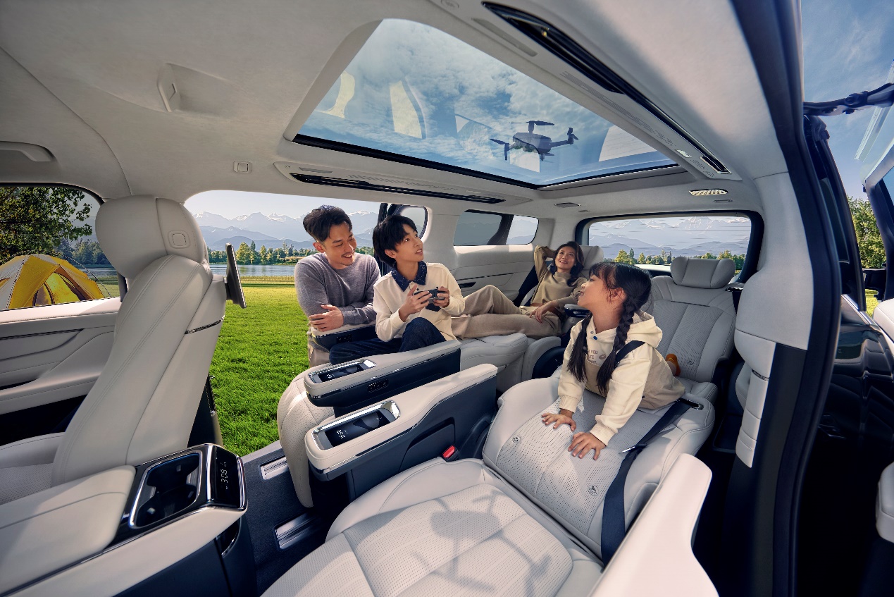 一车抵三车！吉利银河翼真L380耀世登场，售价29.99万元起插图9