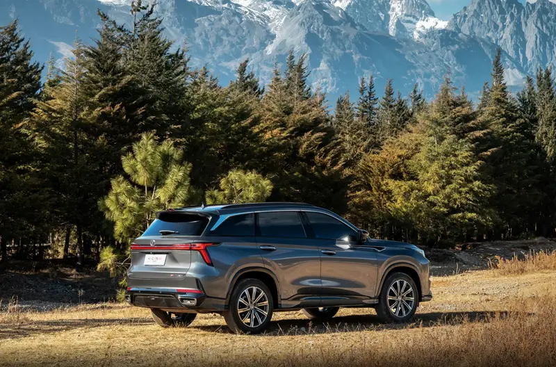 这价格不买对不起自己,长安第三代CS75PLUS冠军版低至7.69万起!插图5 这价格不买对不起自己,长安第三代CS75PLUS冠军版低至7.69万起!