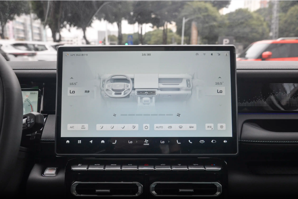 深度试驾捷途自由者，2.0T+8AT，还带智能四驱，空间大颜值高插图10