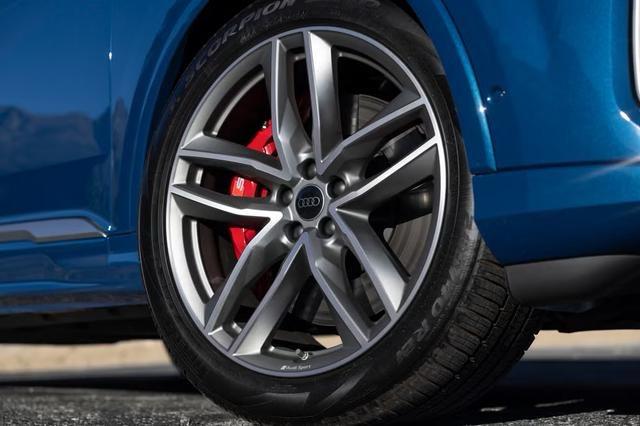 豪华SUV市场再洗牌？奥迪Q7本土化战略直击中国需求插图3