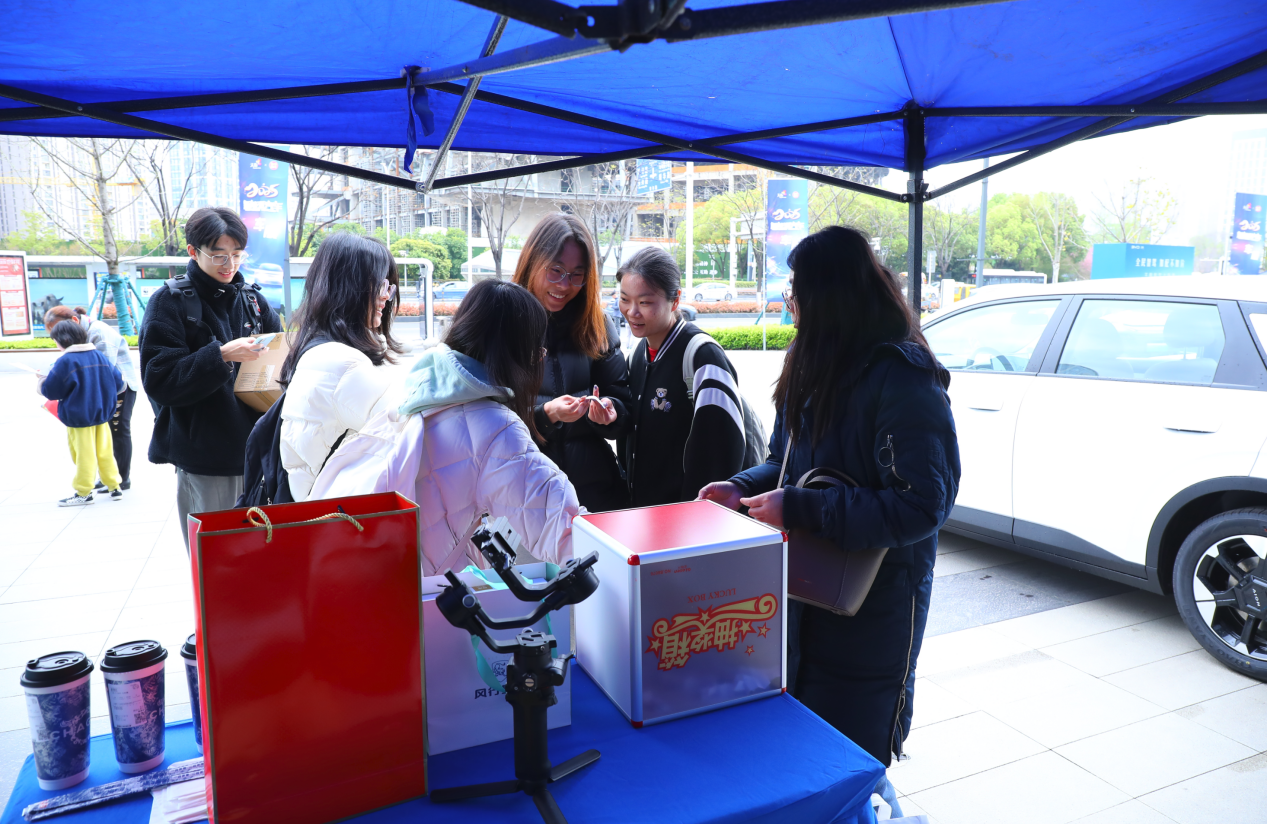 春季欢乐购、补贴再加码，“2025新能源车展”完美收官插图12