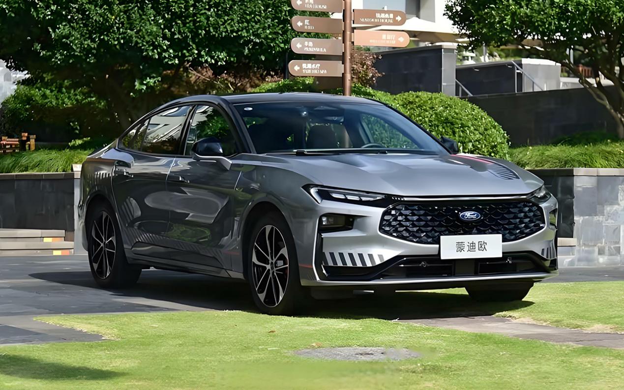 12.58万!福特蒙迪欧也推一口价,销量又要涨?插图4 12.58万!福特蒙迪欧也推一口价,销量又要涨?插图4