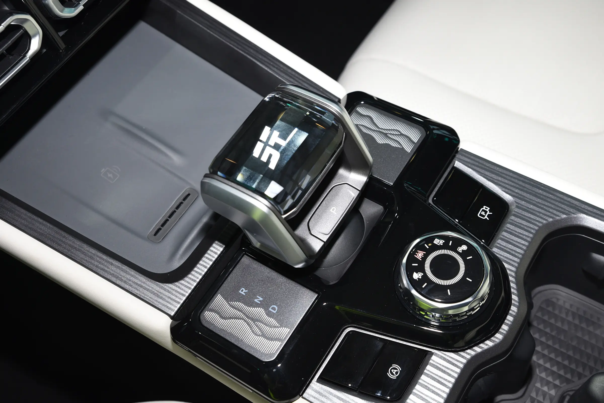 综合续航1000km,预售价6.88万起,五菱宏光增程版性价比如何?插图16 综合续航1000km,预售价6.88万起,五菱宏光增程版性价比如何?插图16