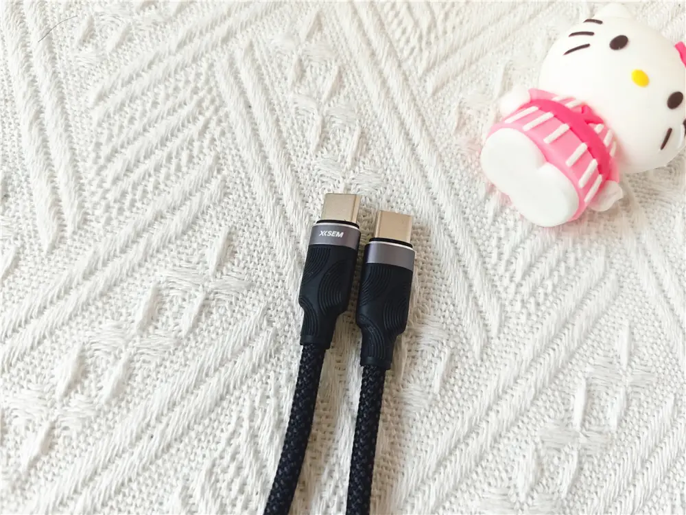 西圣K1磁吸充电数据线：支持100W快充，磁吸自收纳，告别凌乱插图4