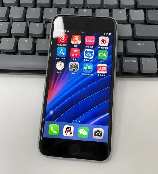 国产最耐用的手机，五款防水耐摔大电池千元机