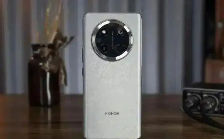 别不信！2025年这4款千元机几乎“零差评”，轻松用到2030年！