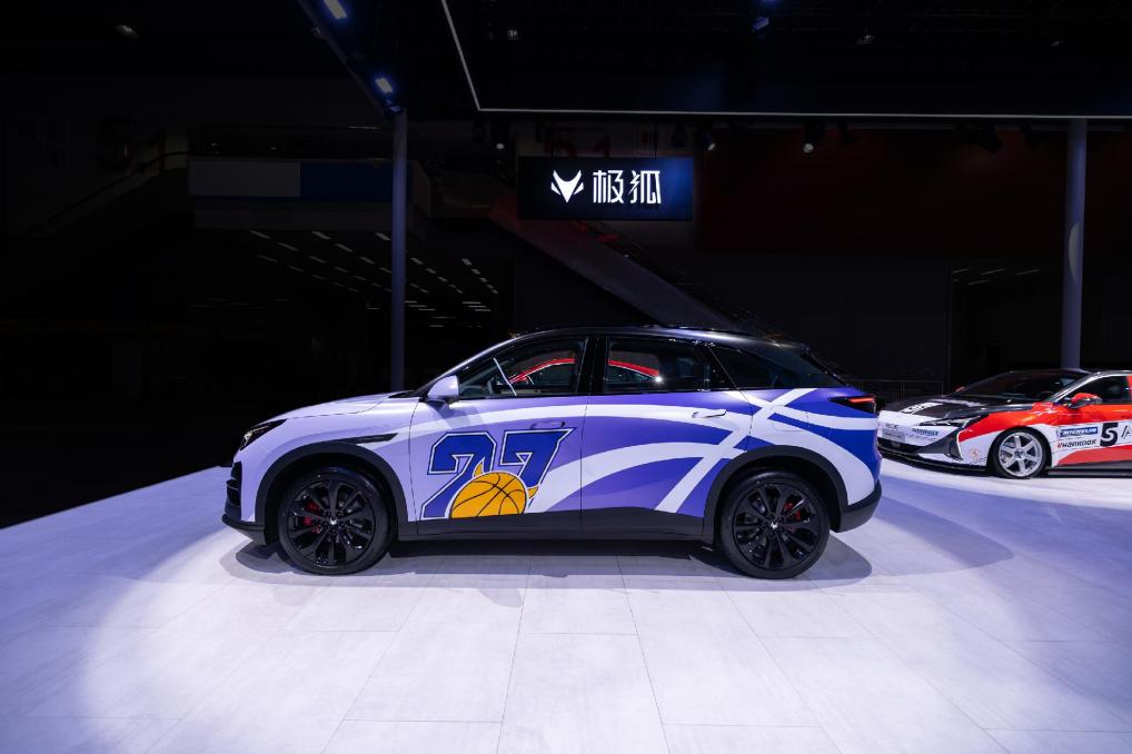 续航长、充电快的极狐新阿尔法T5神行版，新能源出行优选！