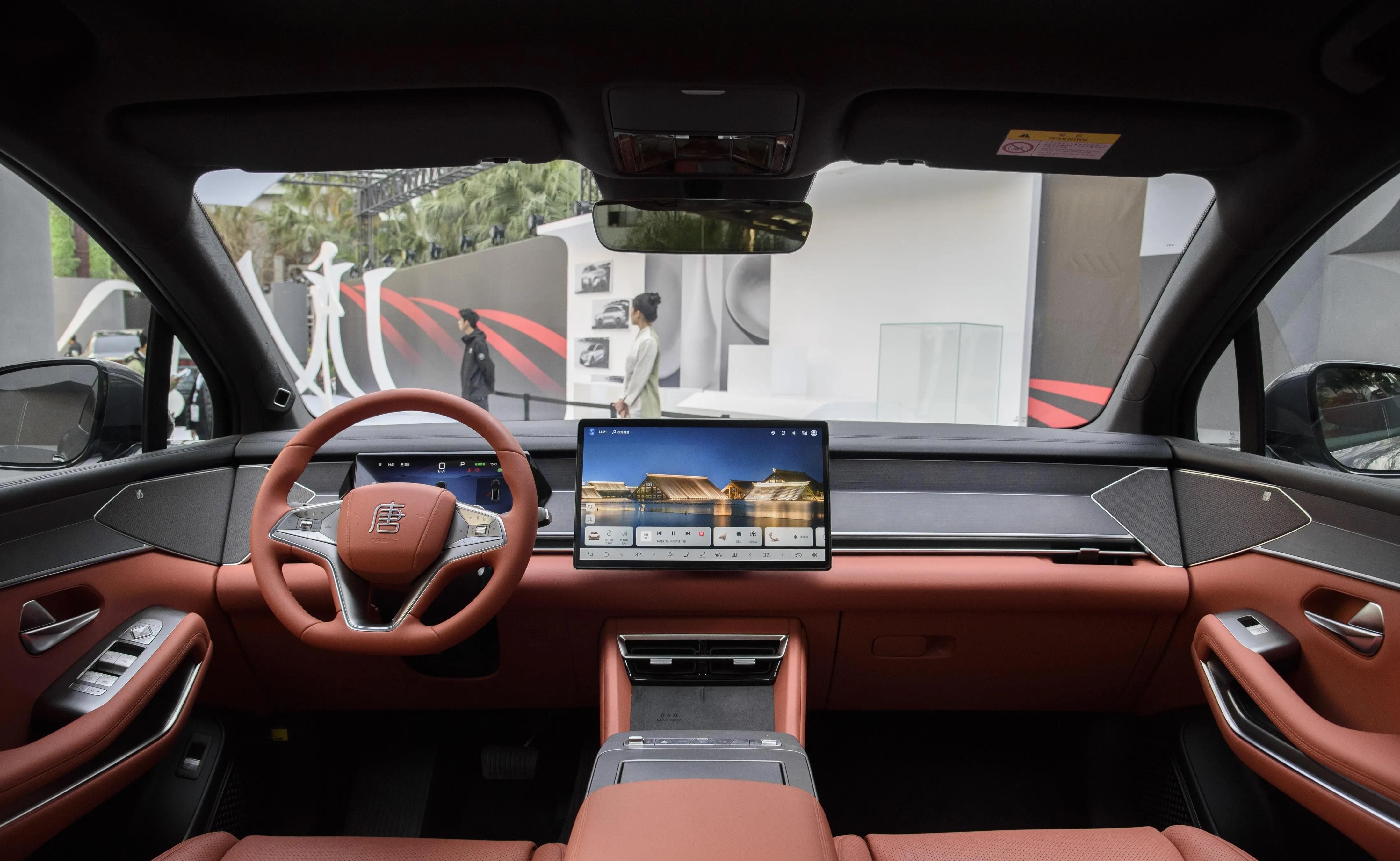 首发：超级e平台开启电动革命，比亚迪唐L EV/汉L EV重塑市场格局插图4