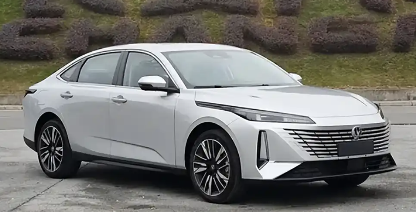 长安第三代逸动PHEV 将于3月20日上市