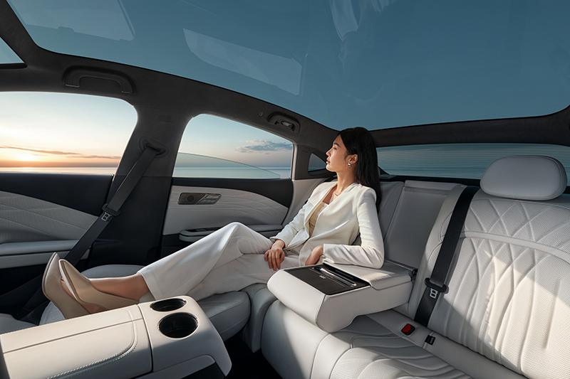 吉利银河E8焕新上市 4款车型限时先享价14.98万-19.88万插图6