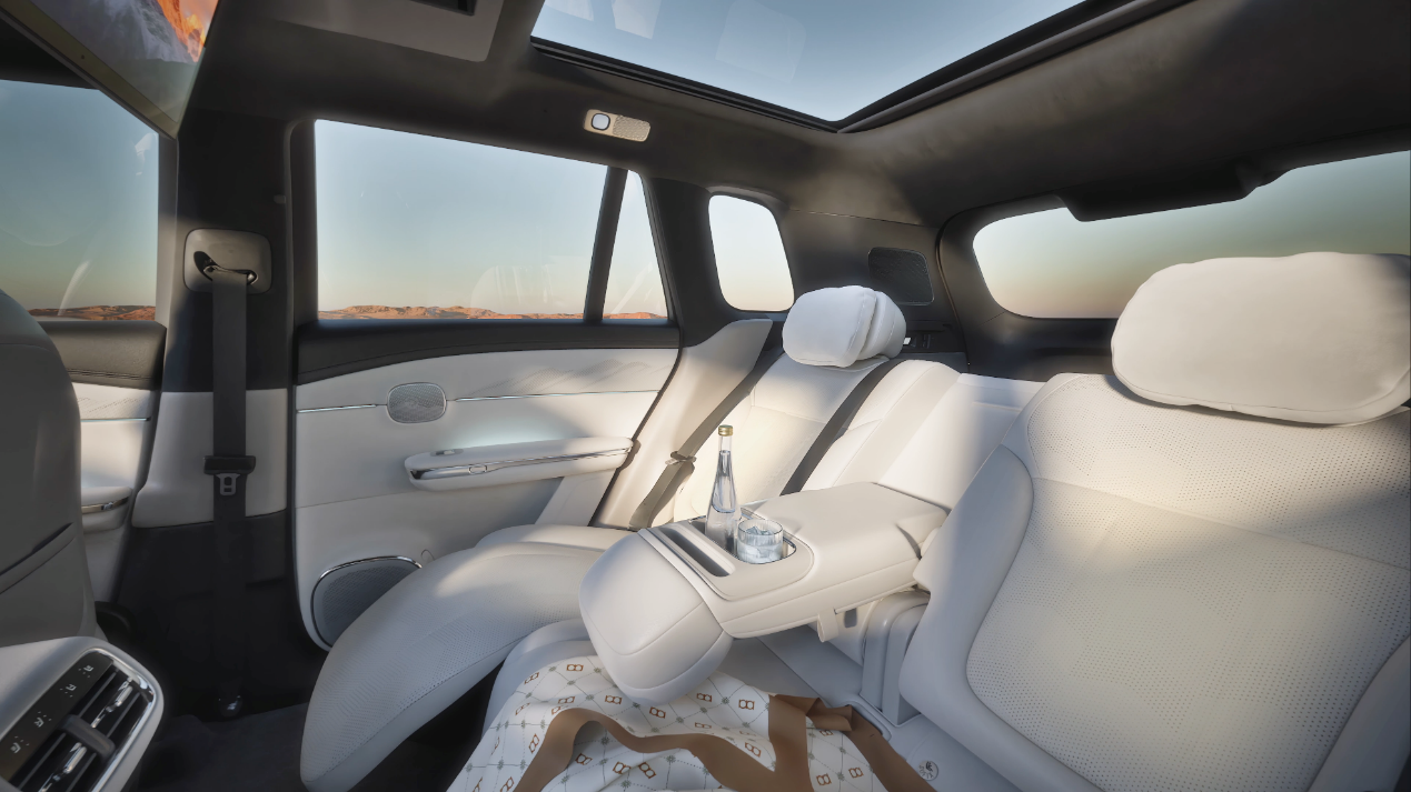 不到20万即可拥有:传祺向往S7开启预售插图4 不到20万即可拥有:传祺向往S7开启预售插图4