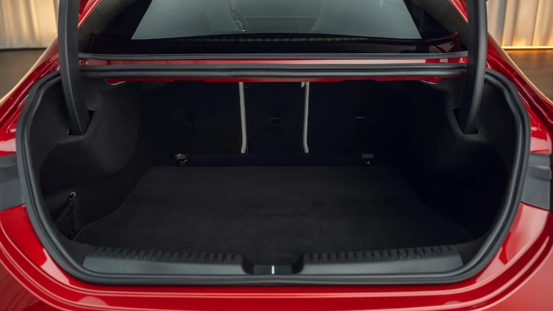 奔驰CLA变成电动车了？！插图17