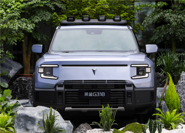 深蓝汽车CEO：我们上一次热搜像过年 小米雷军基本天天过年