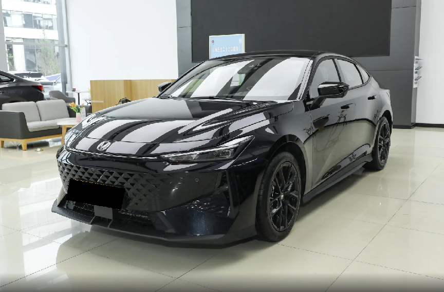 1月销量7080辆，终端优惠1.5万，国产“A7轿跑”能入手了？插图4