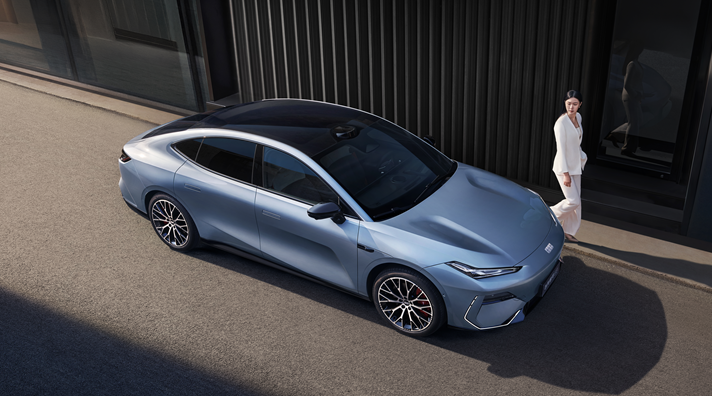 刘京说车丨全新吉利银河E8五大越级，AI科技赋能智能出行新体验插图7