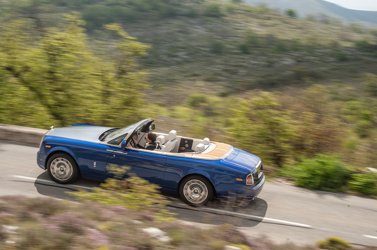 劳斯莱斯120周年“传奇车型”系列之：2000年代 劳斯莱斯幻影 VII插图3