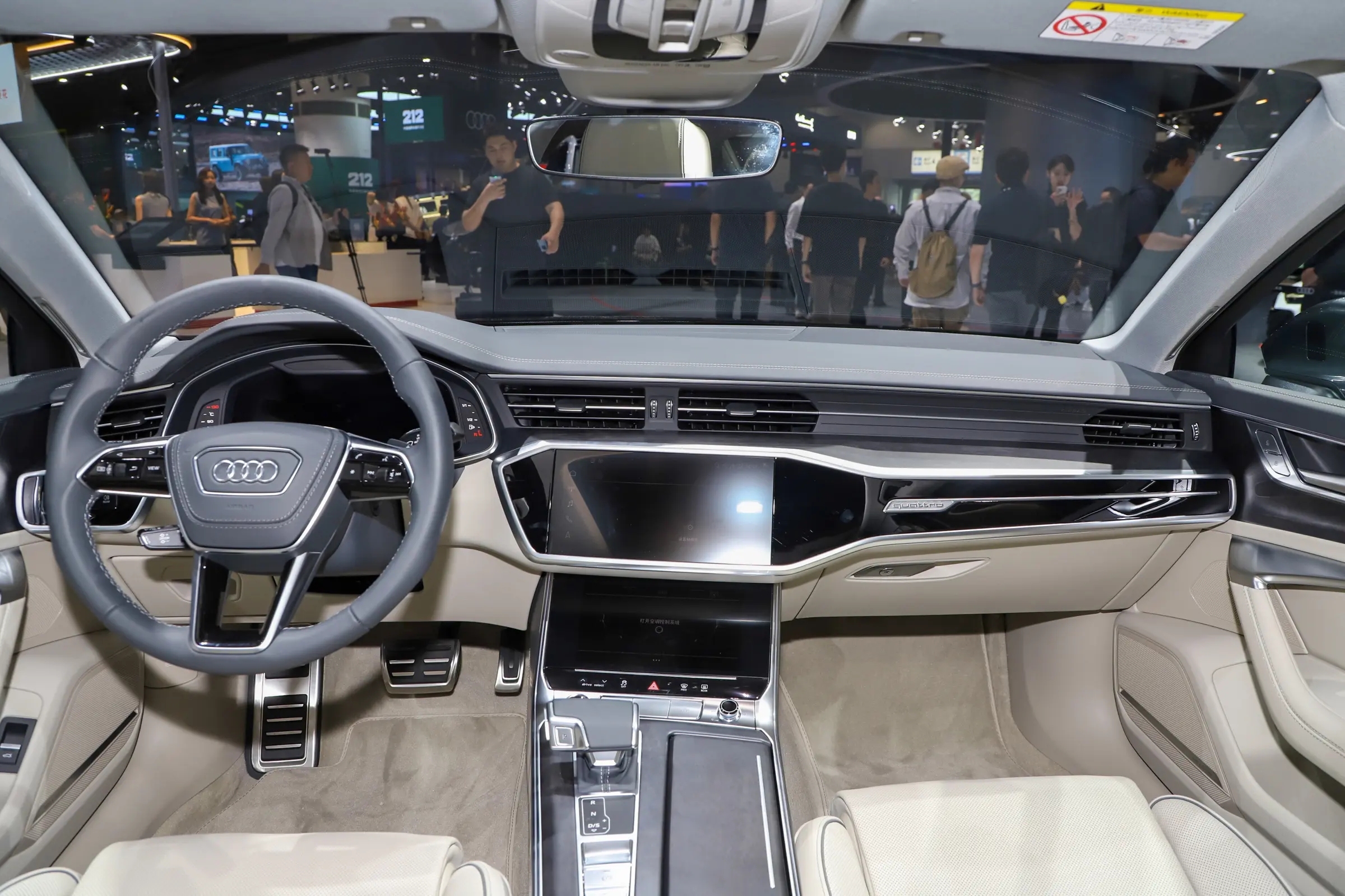 销量大增，奥迪2月卖车3.5万台，事实证明：以价换量还是管用的插图2