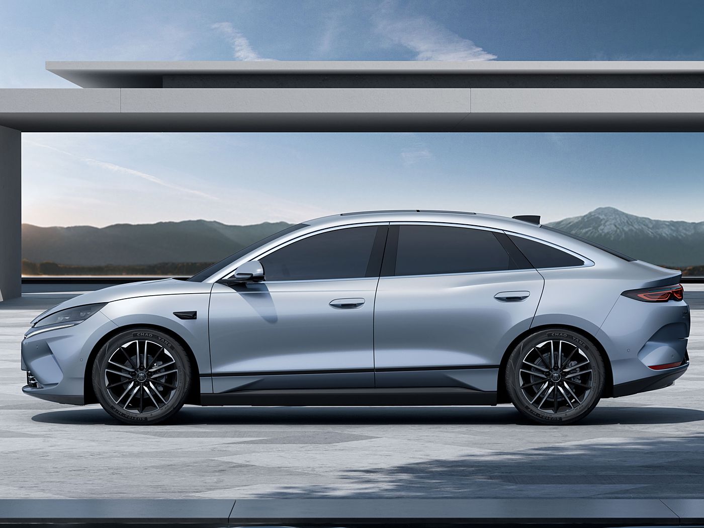 比亚迪秦L EV前瞻：续航545km 或售12.98万元起插图2