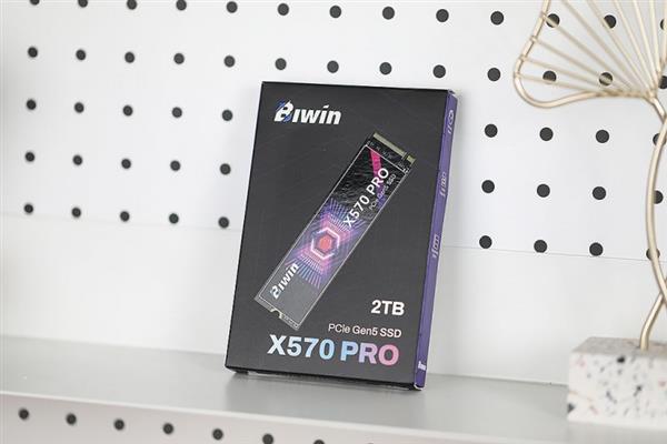 SM2508成高温终结者 佰维X570 PRO PCIe 5.0性能拉满还超值