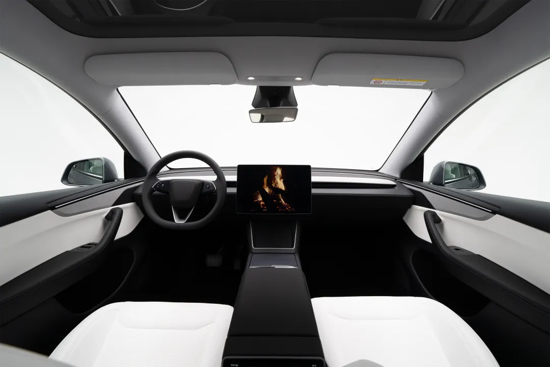 焕新Model Y长续航版涨价1万，后轮驱动版推出3年0息价格不变！插图21