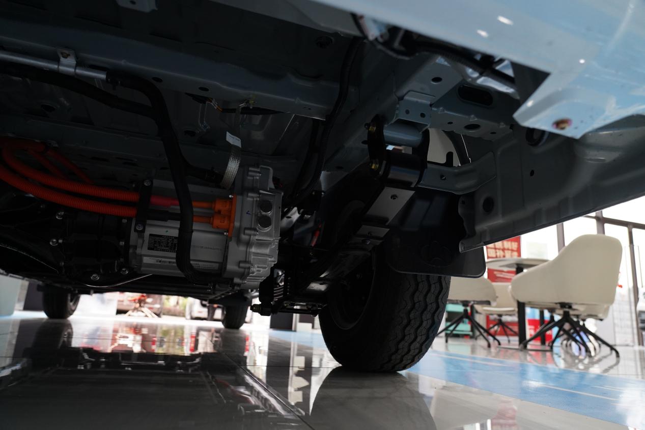 小生意的选车攻略，新一代长安睿行EM80插图17