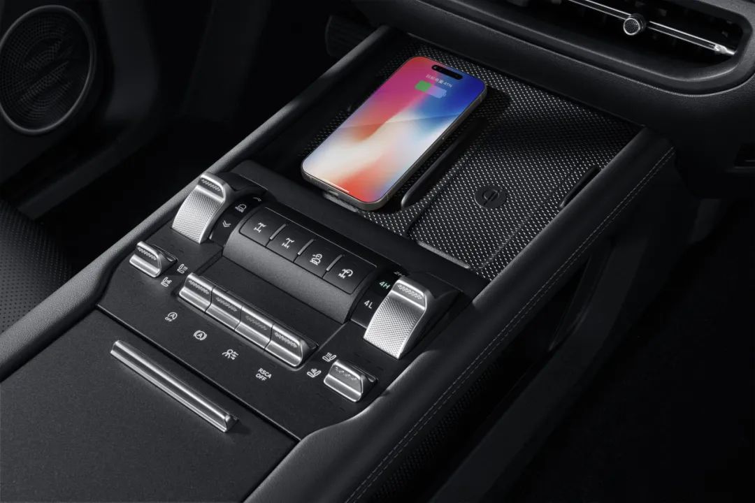 糙汉变精致了，坦克300迎来柴油版插图5